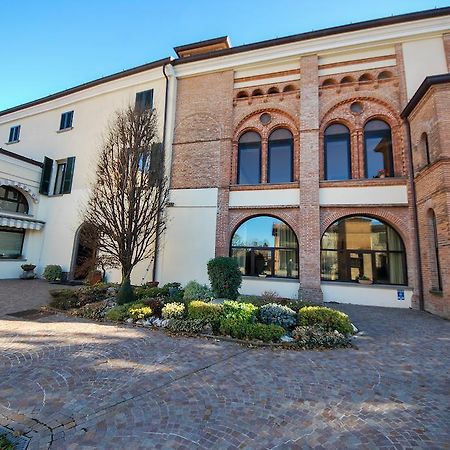 Villa Santa Maria Dell'Arco - Centro Oreb Cazzago San Martino Екстериор снимка